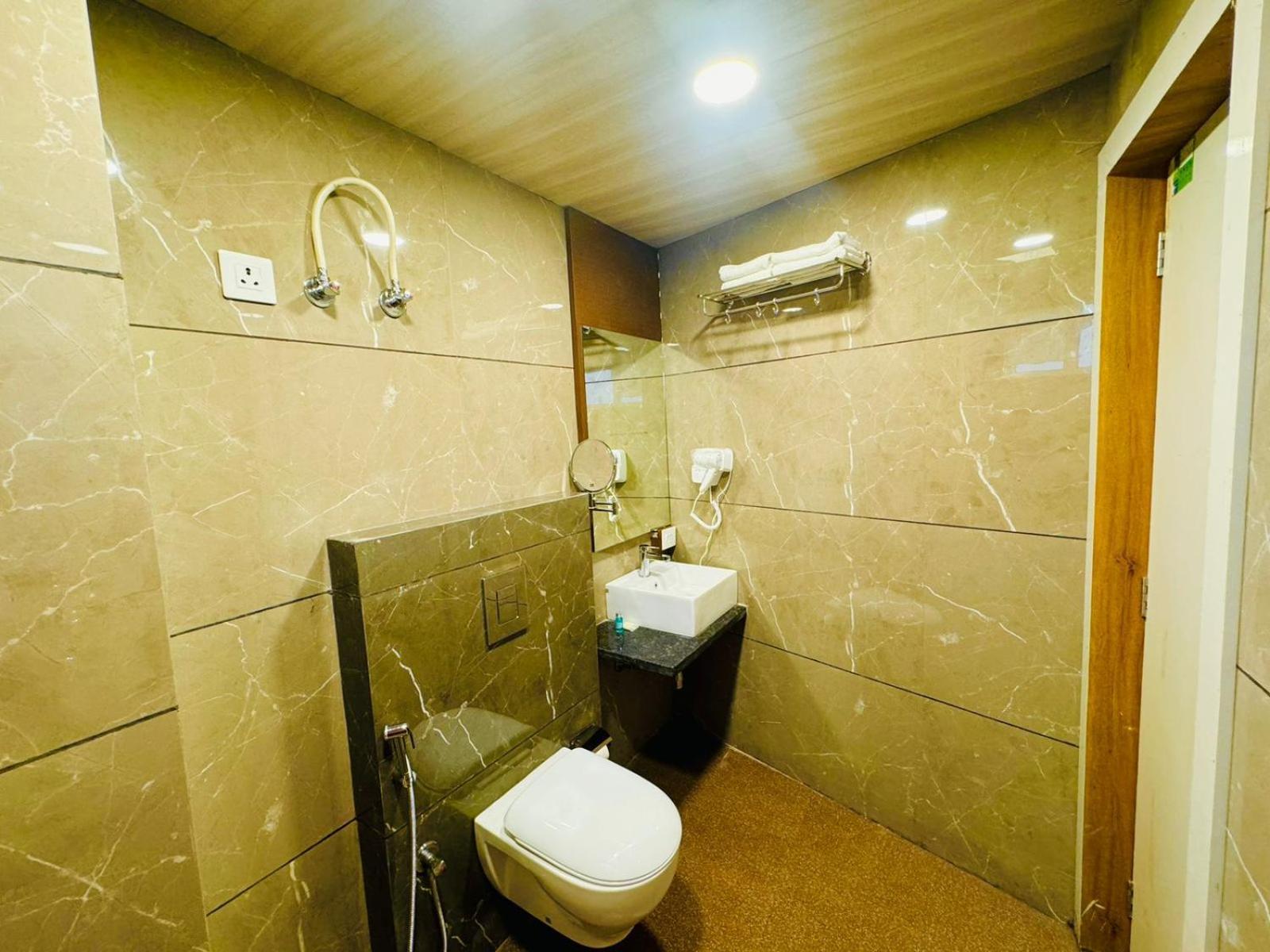 Hotel Najaf Palace Ajmer Buitenkant foto